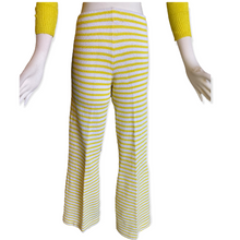 Load image into Gallery viewer, VIntage Palm Springs Knitwear Set
