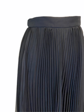 Load image into Gallery viewer, Vintage Brooklyn Skirt
