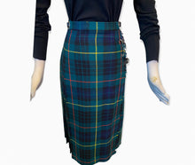 Load image into Gallery viewer, Vintage Stirling Plaid Skirt
