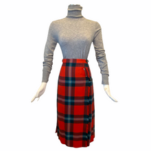 Load image into Gallery viewer, Vintage Aberdeen Plaid Skirt
