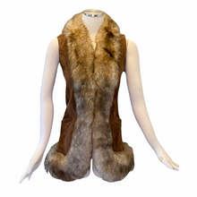 Load image into Gallery viewer, Vintage Aspen suede vest
