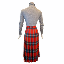 Load image into Gallery viewer, Vintage Aberdeen Plaid Skirt
