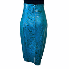 Load image into Gallery viewer, Vintage Manhattan 2-Piece Suit
