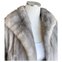 Load image into Gallery viewer, Vintage Alta Mink Coat

