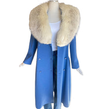Load image into Gallery viewer, VIntage Soho Jacket
