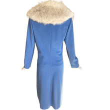 Load image into Gallery viewer, VIntage Soho Jacket
