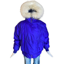Load image into Gallery viewer, Vintage Snowmass Coat
