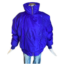 Load image into Gallery viewer, Vintage Snowmass Coat
